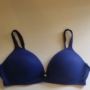 Victoria Secret Bra No-wire 36D